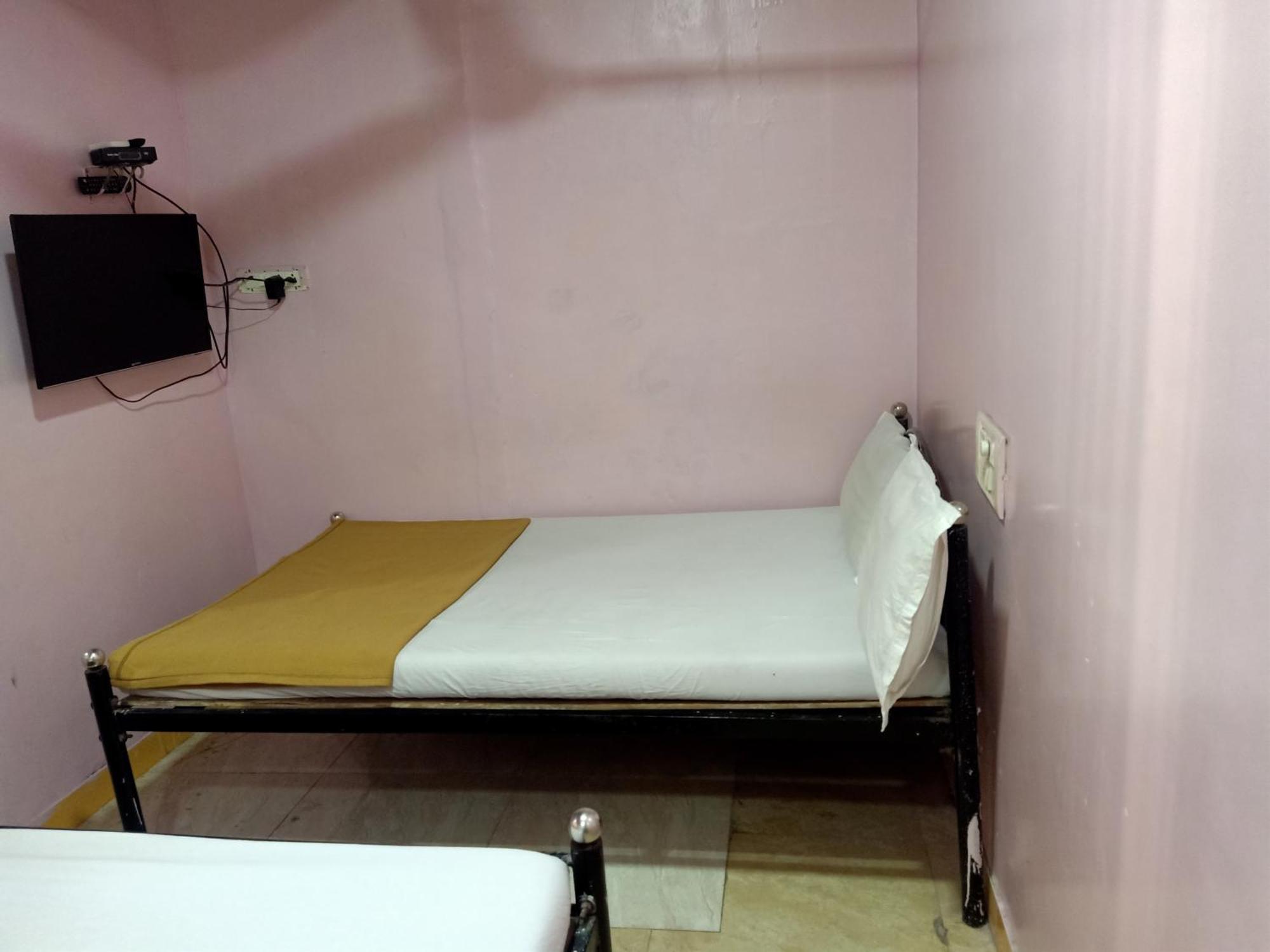 מומביי Hotel Central Inn חדר תמונה
