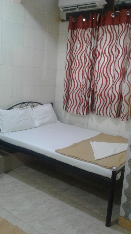 מומביי Hotel Central Inn מראה חיצוני תמונה