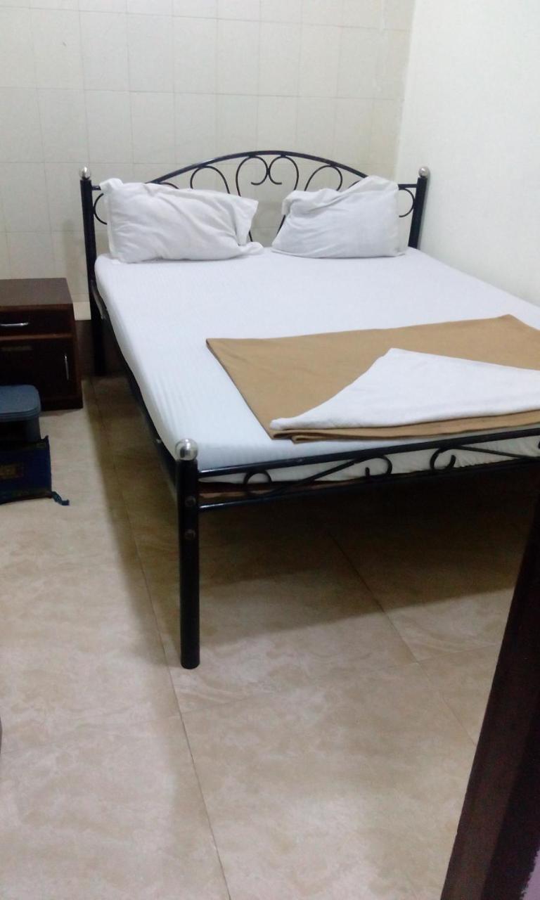 מומביי Hotel Central Inn מראה חיצוני תמונה