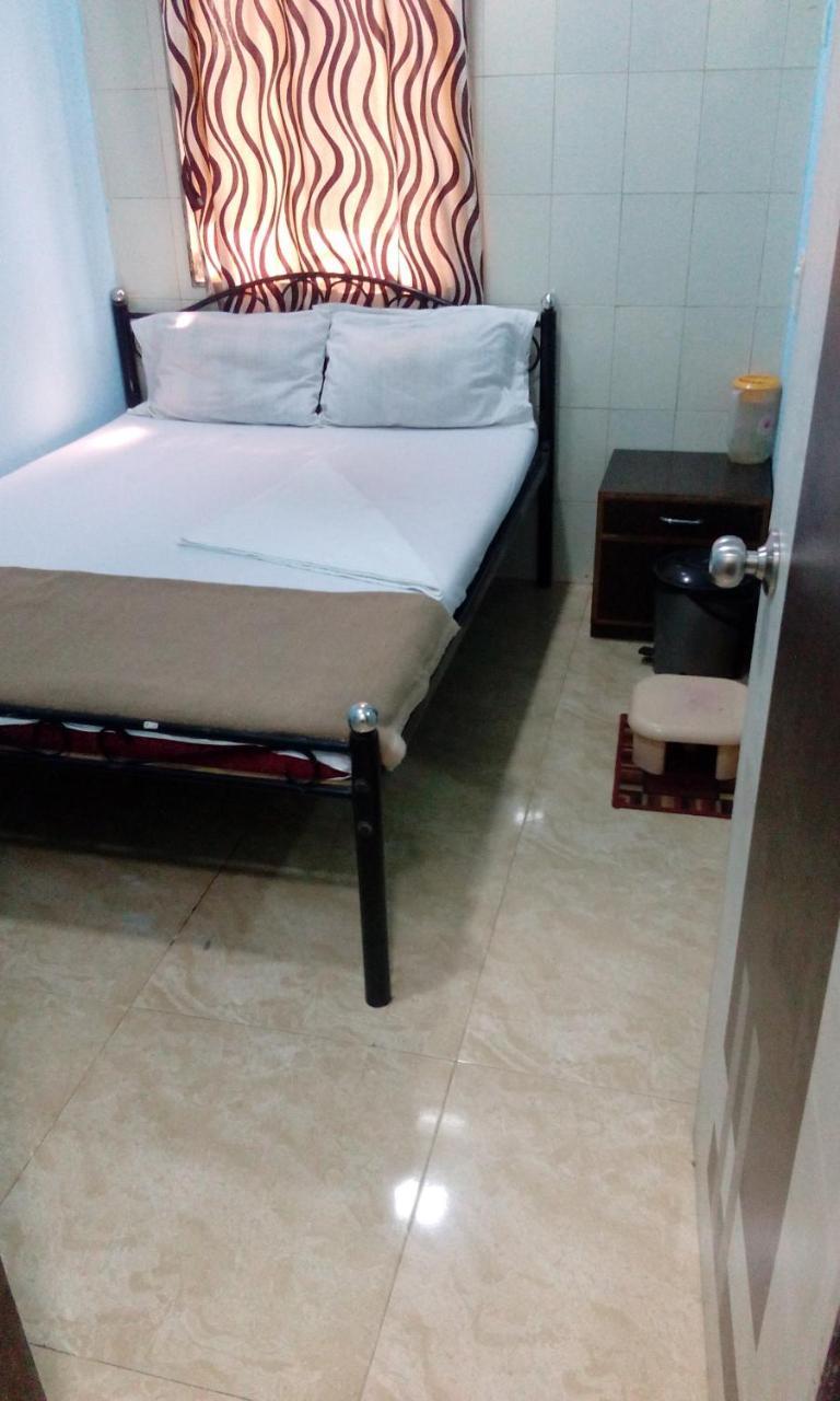 מומביי Hotel Central Inn מראה חיצוני תמונה